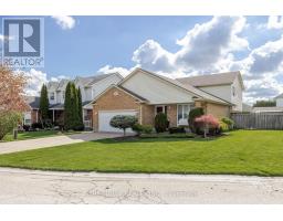 226 ANDREA CRESCENT - 2