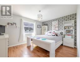 226 ANDREA CRESCENT - 27