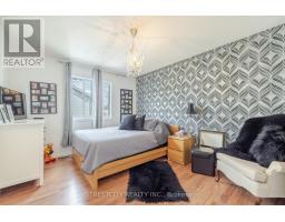 226 ANDREA CRESCENT - 29