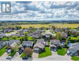 226 ANDREA CRESCENT - 43