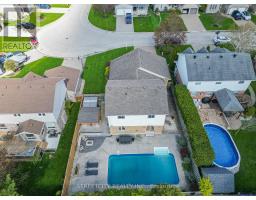 226 ANDREA CRESCENT - 45