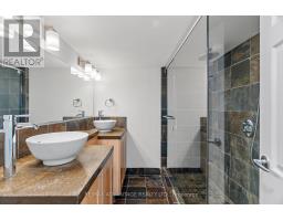 704 - 7 PICTON STREET - 33