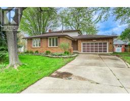 38 COPPERFIELD COURT - 1