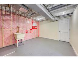 38 COPPERFIELD COURT - 27