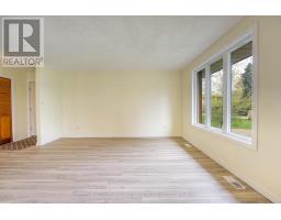 38 COPPERFIELD COURT - 8