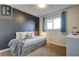 732 HOMEVIEW ROAD - 32
