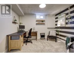 732 HOMEVIEW ROAD - 37