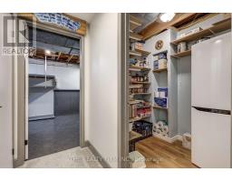 732 HOMEVIEW ROAD - 38