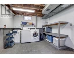 732 HOMEVIEW ROAD - 39