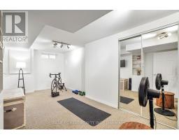 20 LINDBROOK COURT - 32