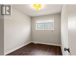 222 ELGIN CRESCENT - 22