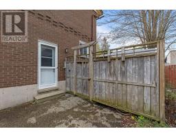 222 ELGIN CRESCENT - 29