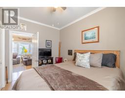 24 MUIR STREET - 10