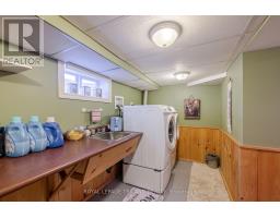 24 MUIR STREET - 23