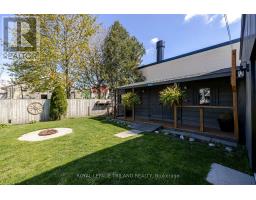24 MUIR STREET - 31