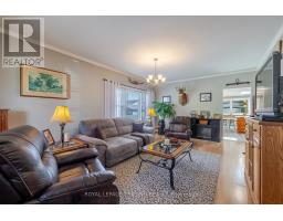 24 MUIR STREET - 6