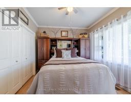 24 MUIR STREET - 7