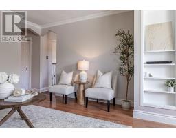 22 SCOTCHMERE CRESCENT - 11