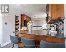 22 SCOTCHMERE CRESCENT - 13