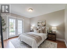 22 SCOTCHMERE CRESCENT - 20