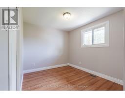22 SCOTCHMERE CRESCENT - 23