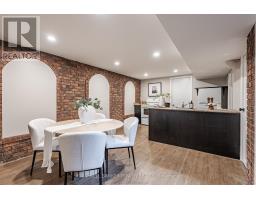 22 SCOTCHMERE CRESCENT - 30
