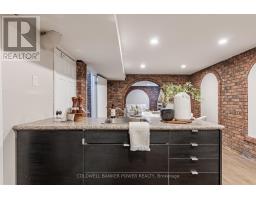 22 SCOTCHMERE CRESCENT - 33