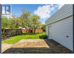 22 SCOTCHMERE CRESCENT - 45