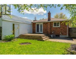 22 SCOTCHMERE CRESCENT - 46