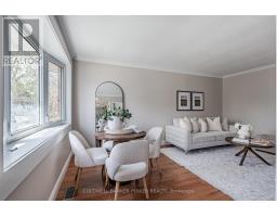 22 SCOTCHMERE CRESCENT - 6