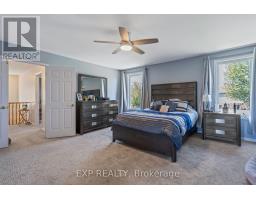 1098 STAGHORN CRESCENT - 25