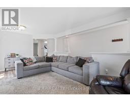 1098 STAGHORN CRESCENT - 6