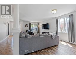 1098 STAGHORN CRESCENT - 9