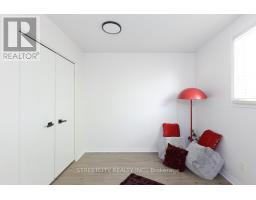 112 ARDSLEY CRESCENT - 16