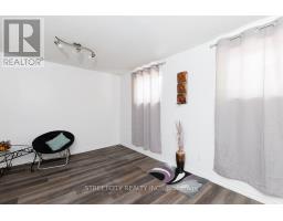 112 ARDSLEY CRESCENT - 23