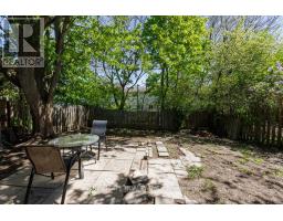 112 ARDSLEY CRESCENT - 26