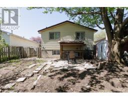 112 ARDSLEY CRESCENT - 28
