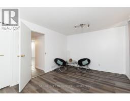 112 ARDSLEY CRESCENT - 33