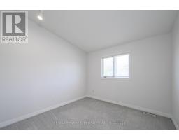 3 - 1015 FARNHAM ROAD - 22