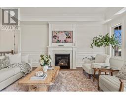 86 KEMP CRESCENT - 13