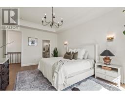 86 KEMP CRESCENT - 22