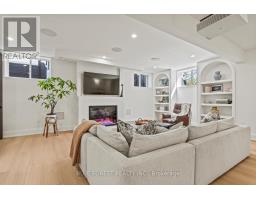 86 KEMP CRESCENT - 28