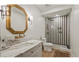 86 KEMP CRESCENT - 34