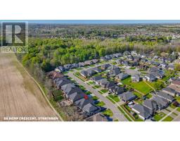 86 KEMP CRESCENT - 48