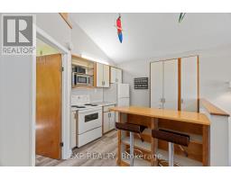 7495 DUNE DRIVE - 33