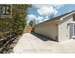 7495 DUNE DRIVE - 40