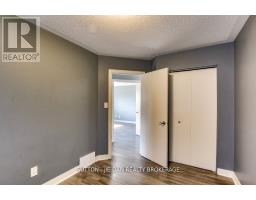 811 SOUTH WENIGE DRIVE - 11