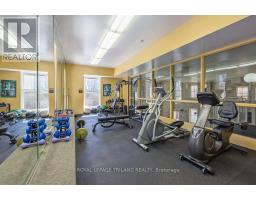 306 - 460 WELLINGTON STREET - 34