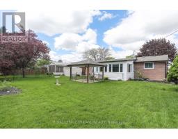32 APPLEWOOD CRESCENT - 45