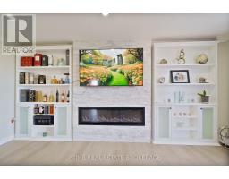 710 - 563 MORNINGTON AVENUE - 10